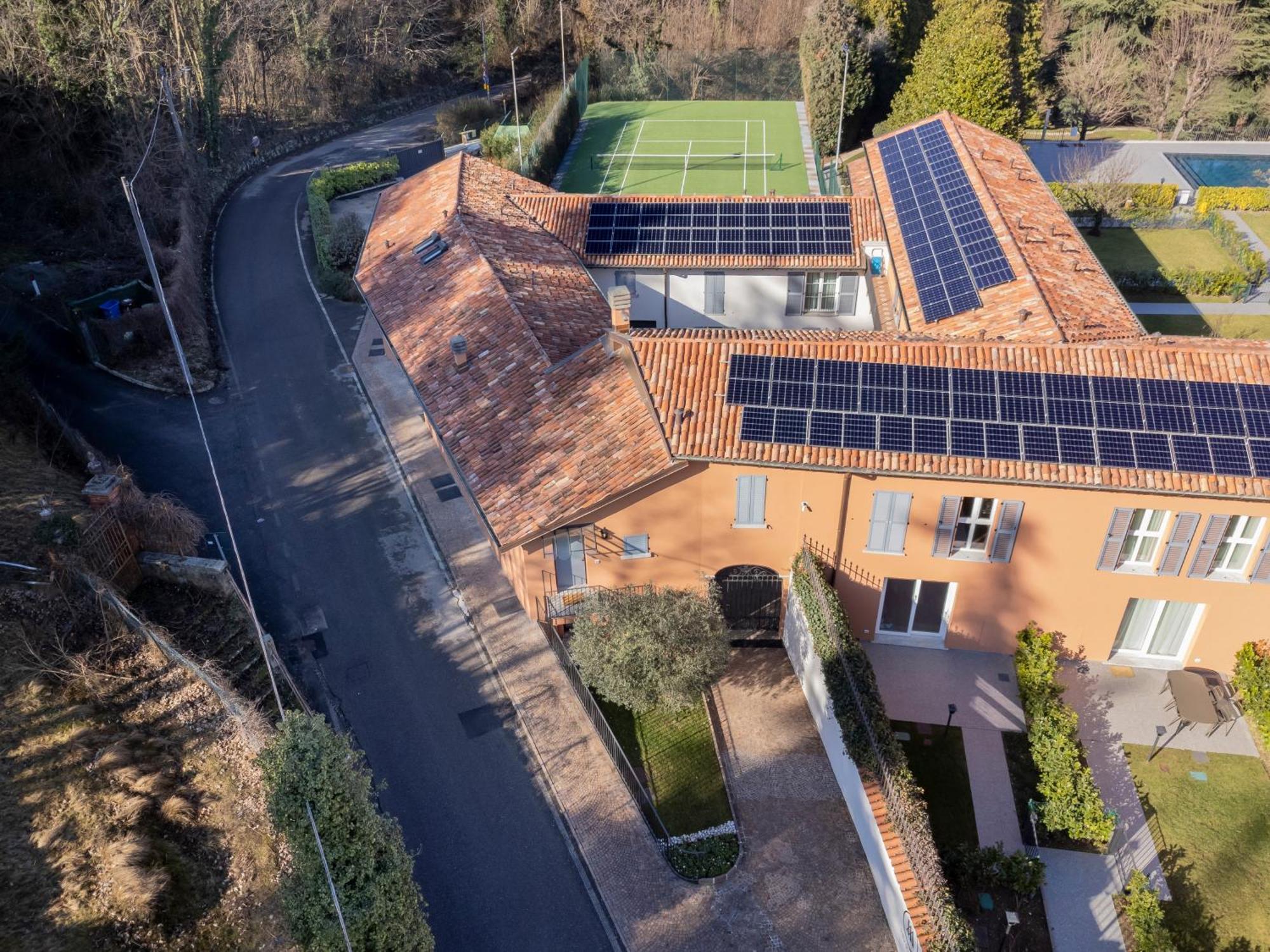 Alex'S Luxury Lake View Apt Pool And Tennis Como Zewnętrze zdjęcie